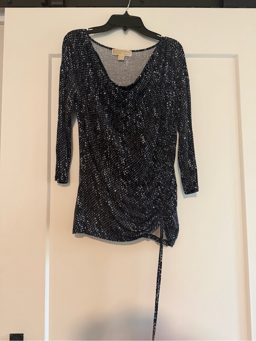 Michael Kors Black and White Printed V-Neck Top - Picture 2 of 4